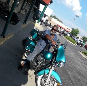 Meet your Posher, James